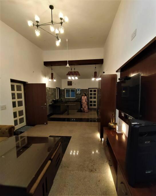 Nine Hill Villa - 2Bhk Private Villa With Pool Ουνταϊπούρ Εξωτερικό φωτογραφία